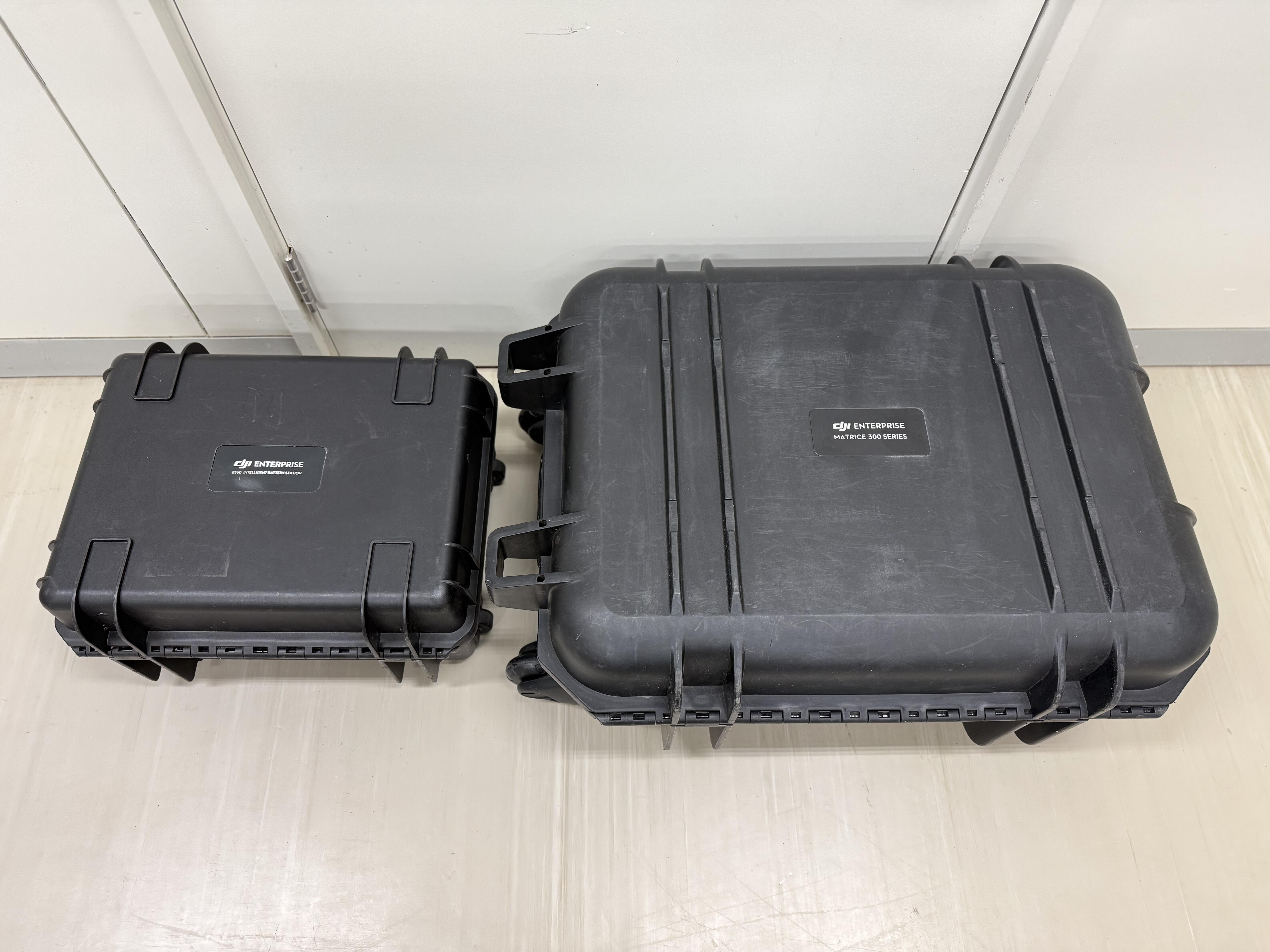 DJI Matrice 300 RTK + H20Tカメラ + バッテリーステーション 他一式セット